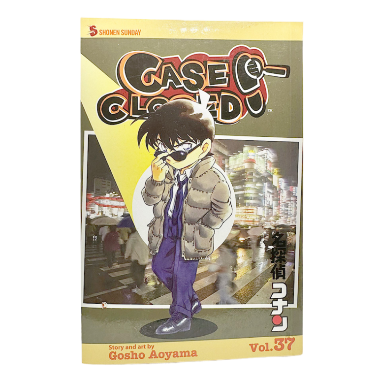 Portada del manga conan detective conan volumen 37, Conan Edogawa caminando en la ciudad.
