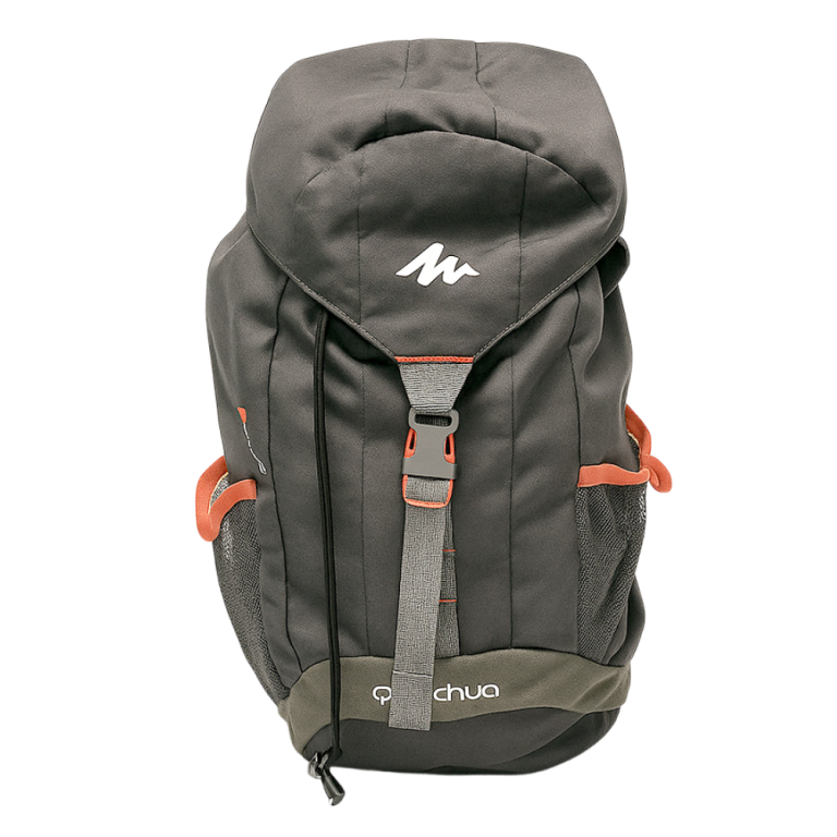 Mochila montaña Quechua Arpenaz negra, resistente, ideal para senderismo y excursiones al aire libre.