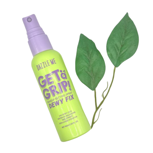 Spray fijador de maquillaje Dazzle Me Get a Grip! ideal para maquillajes duraderos, botella verde con hojas.