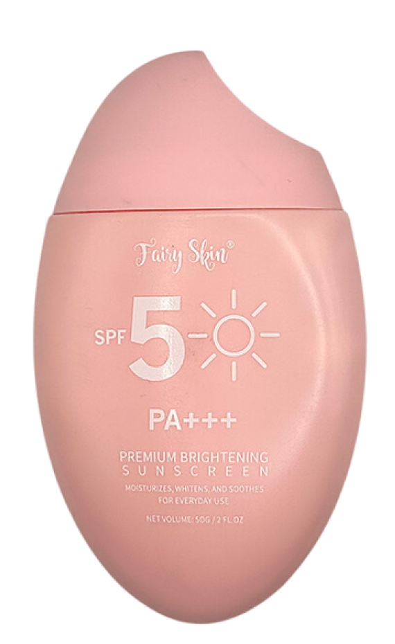 Protector solar Fairy Skin SPF 50+ PA+++ en envase rosa, ideal para cuidado facial y protección diaria.