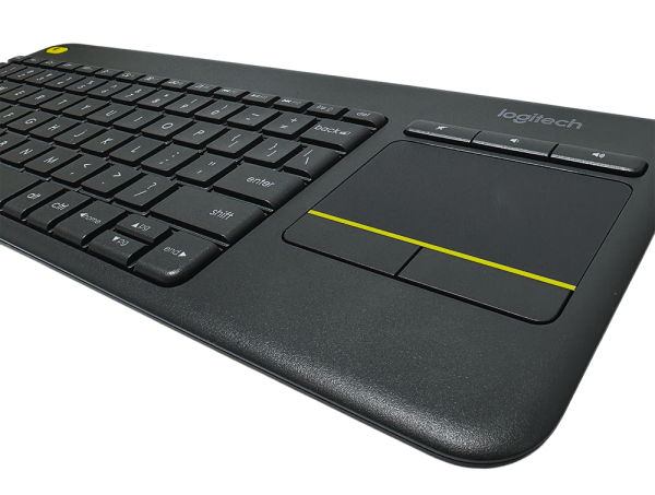 Teclados Logitech: imagen del Logitech K400 Teclado Inalámbrico con touchpad integrado, color negro.